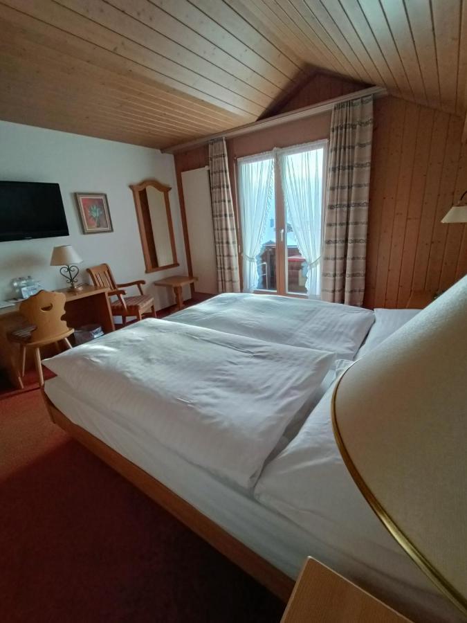 Hotel Adler Sigriswil Bagian luar foto
